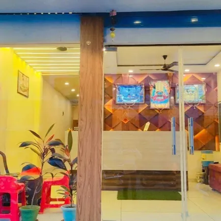 Hotel Sarthak Palace