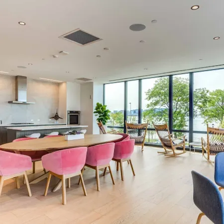 Luxury Apartments by Hyatus Downtown Boston