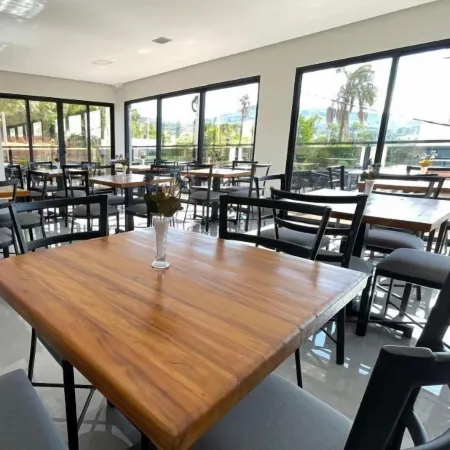 Escarpas Styles Hotel