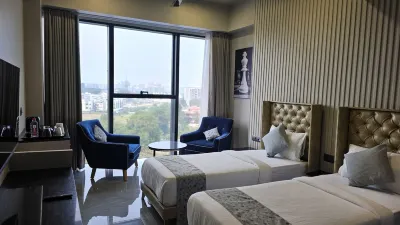 Apricot Motera Hotels in der Nähe von SATYAMEV GROUP