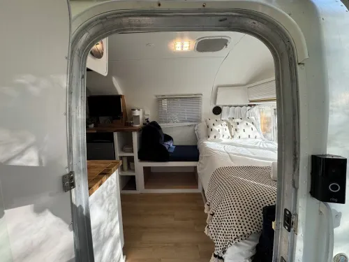 Woodland Airstream - Less than 10 Minutes From Downtown!