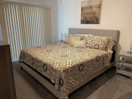 Delightful & Relaxing 2 Bedroom!