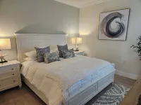 NEW MODERN COASTAL CONDO……GORGEOUS RIVER VIEWS! Hotels in der Nähe von Ellenton Premium Outlets