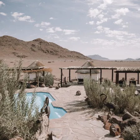 Desert Homestead Lodge l Ondili