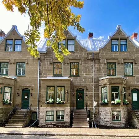 Hôtel Manoir Vieux-Québec Отели рядом с достопримечательностью «Терраса Дюферин»
