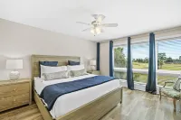 Bay Point Golf Villas by PHG - Pet friendly