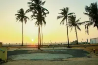 Beach Front by Kay Jay Các khách sạn ở Uswetakeiyawa