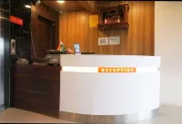 DE COMFORT EXECUTIVE Hotels in Kemsewadi
