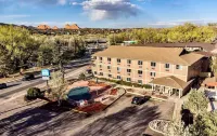The Ridge Hotel - Manitou Springs