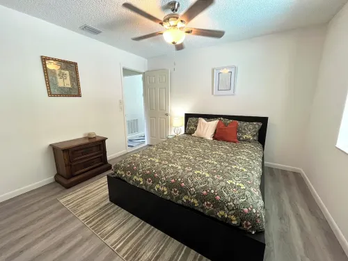 3 Bedroom Private HEATED Pool! Great neighborhood. Ten Minutes To Flagler Beach!