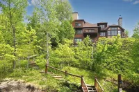 Algonquin Chalets Hotels in Mont Tremblant