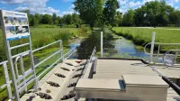 Yogi Nature Stay #2 3 beds with spa shower, smart tv across the street from UPMC