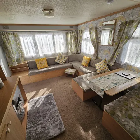 Ingoldmells -Caravan- Sleeps 6 - Seaside - Parking