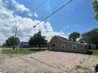 Valentine’s Tourist Tenure- Charming 2 bedroom cozy vacation home Hotels in Cherry County