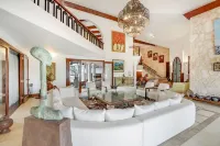 Casa De Campo, Exquisite Moroccan Villa, Golf Front, Steps to Water