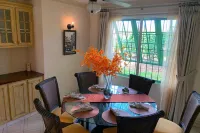 Expansive views of the south coast shopping and entertainment all within 10 min walk.
