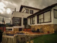 house colors of the mountain Hotels in 