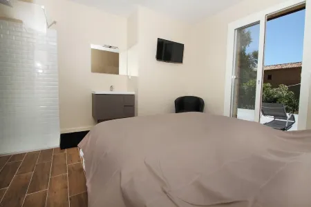 Gîte de L'olivier Drôme Provençale à Proximité du Château de Grignan Отели в г. Гриньян