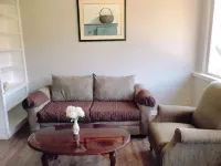 Downtown Apartment conveniently located to all!