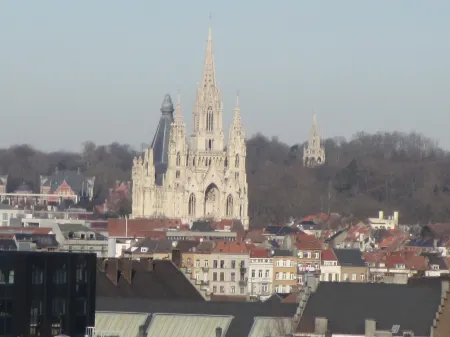 New: Beautiful studio center of Brussels with large terrace overlooking the city Отели рядом с достопримечательностью «Дом Отрик»