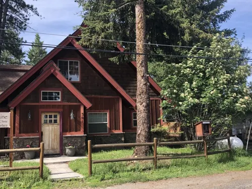 Pet Friendly, open floor plan, 2 spacious bedrooms, 10 minute walk to lake Hotels in McCall