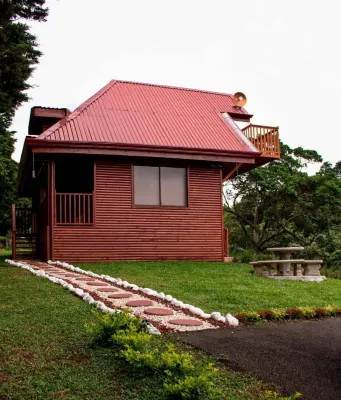 Cabaña Victoria, beautiful and quiet place Hotels in Poas