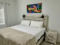 Sea Glass at the Reef - Luxury King Beach Front Condo On The Beach