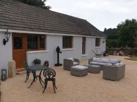 Traditional Irish cottage with views of Slieve Patrick Hotels in Downpatrick