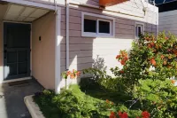 Apartment with sea view w / attic, central location, Negril