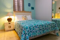 Villa Almarys - Oceanfront - 6 guests - pet friendly - at Stella, Rincón