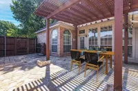 Howdy Yall-TEXAS-7 beds/Playground/Pool TableInternal name: Big Bend Allen