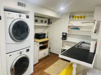 Maison Roseaux - walk to beaches! Come relax, unwind, and rejuvenate.