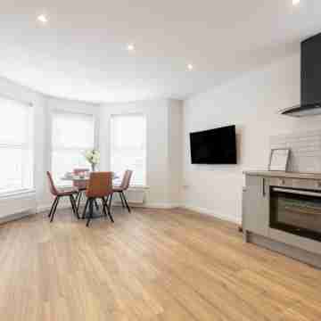 Bliss Stay Belfast: 3 The Mount- FREE WIFI 2 Bedrooms Others