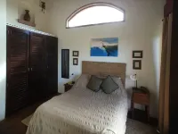 Beach Front Compound W/Casita & Private Terrace: Sleeps 445 a nite per person