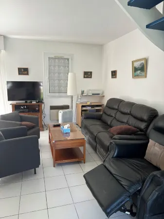 Charming house in the heart of Normandy-special reduction julliet/aout Отели рядом с достопримечательностью «Normandie Golf»