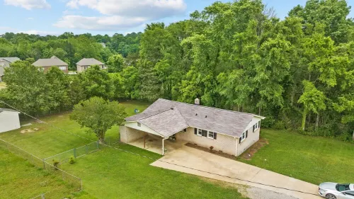 Come stay and enjoy the cozy & comfortable Frances House!