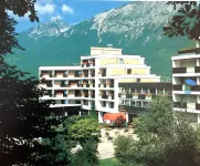 2-room, internet, 3 beds, mountain view and garage
