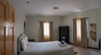 St. Thomas Oasis is a charming 3-bedroom house with WiFi and AC in St. Thomas. Các khách sạn ở 