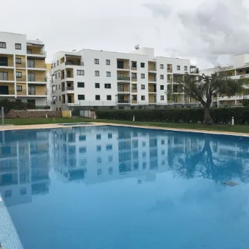 Armação House w / Air Conditioning, Parking, WI FI