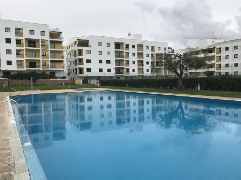 Armação House w / Air Conditioning, Parking, WI FI