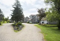 Rita's Retreat: Rita Suite ~ Indoor Saltwater Pool ~ with Lake View!