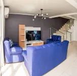 Nice home & Immaculate nice and relaxing فنادق في Nahulingo