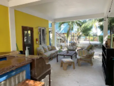 Gumbo Limbo - Sea-Esta Studio - Steps to the Ocean, Free Bikes, Free WiFi