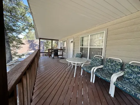Quiet cabin in Cloudcroft