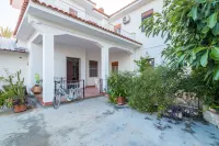 "THE GREAT GARDEN" with private pool &