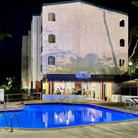 Fairwinds & Following Seas Waterfront Studio • Marina + Sapphire Beach