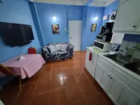 Cozy 1-bedroom apartment in brilliant Castries with AC, WiFi.Homey feeling.