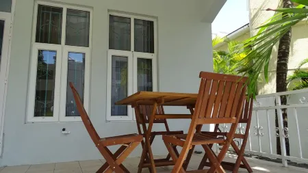 PRETTY VILLA IN A GREEN CASE 3 MIN FROM THE TROU AUX BICHES BEACH