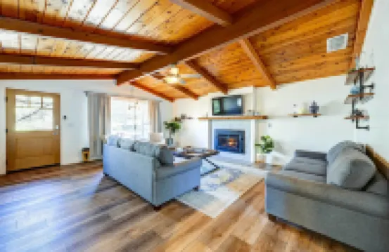 Walk to Dtwn! Dog-Friendly Oakhurst Gem with Yard