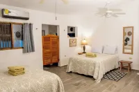 Comfortable beds & a hot meal await you. Beach front. LasTunas - Telchac Pto. Hotels in Sinanche